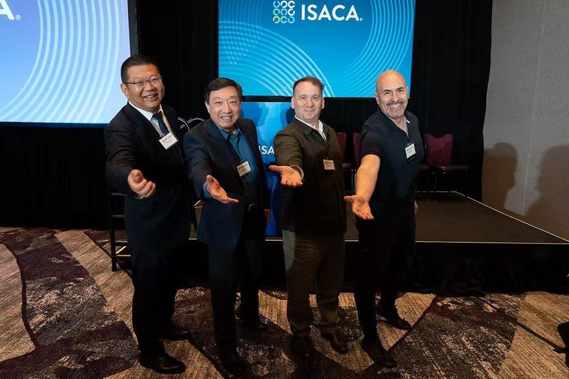 与 ISACA / CMMI 研究院 PAG 成员,2025